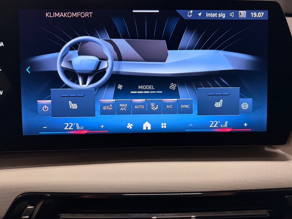 BMW iX1 eDrive20 X-Line 5d