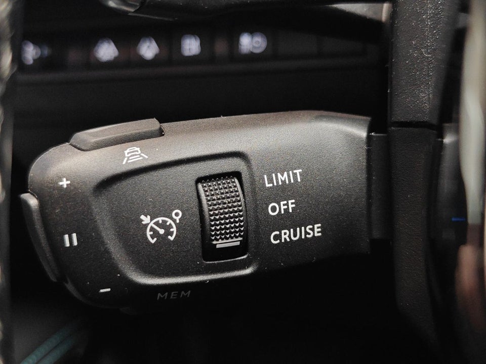 Peugeot 3008 1,6 Hybrid Selection Sport EAT8 5d