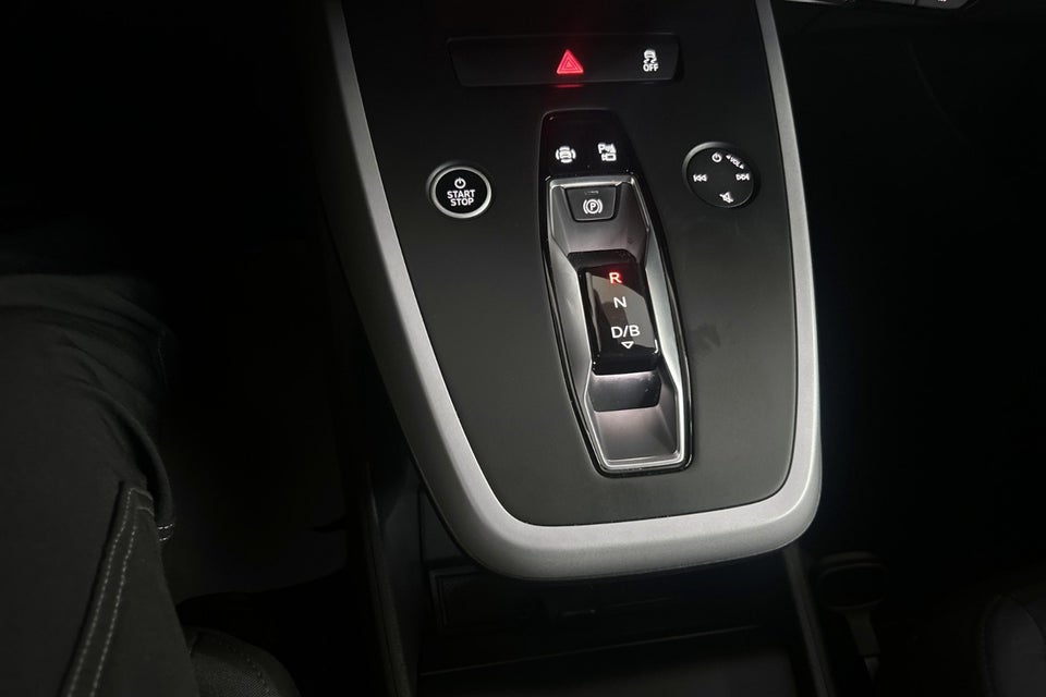 Audi Q4 e-tron 40 Attitude 5d