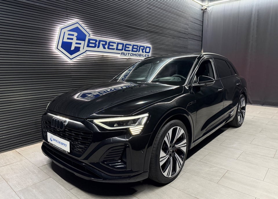 Audi Q8 e-tron 55 S-line Black Edition quattro 5d