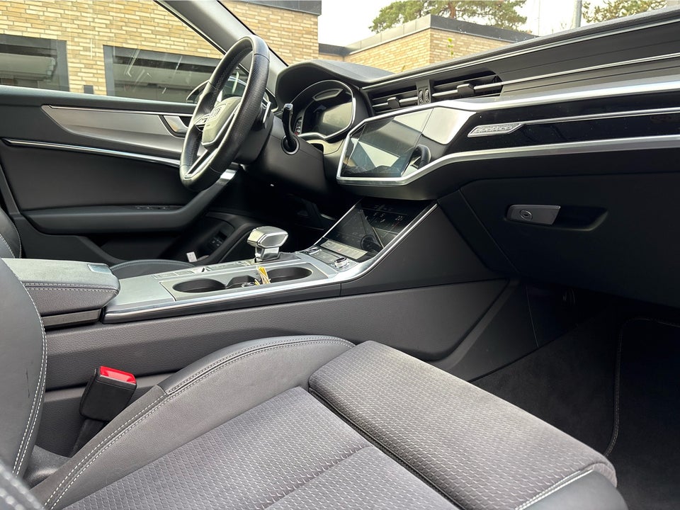 Audi A6 55 TFSi e Sport Prestige Avant quattro S-tr. 5d