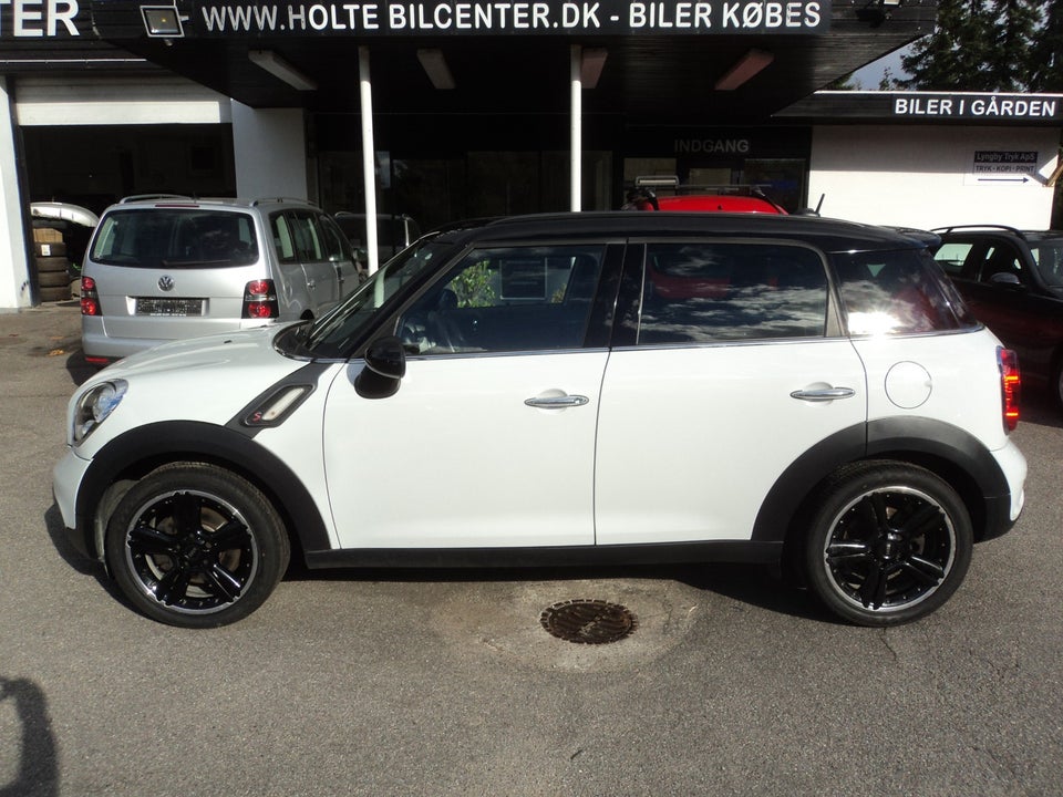 MINI Countryman Cooper S 1,6 ALL4 5d