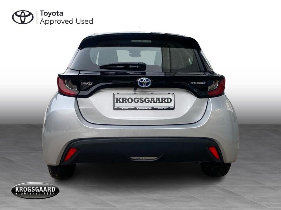 Toyota Yaris 1,5 Hybrid Essential e-CVT 5d