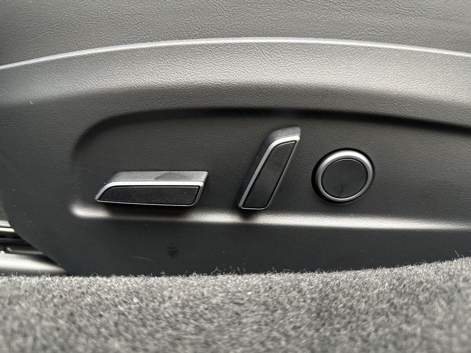 Tesla Model 3 RWD 4d