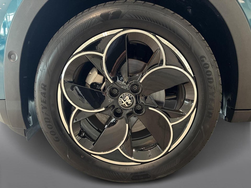 Alfa Romeo Junior Elettrica Speciale 5d