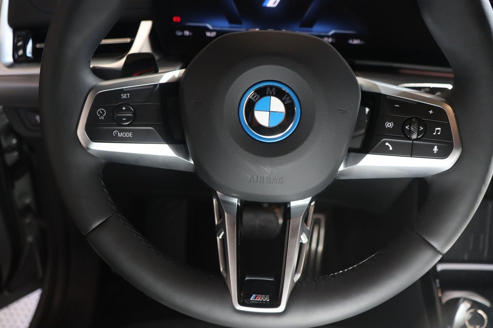 BMW iX1 xDrive30 Fully Charged M-Sport 5d