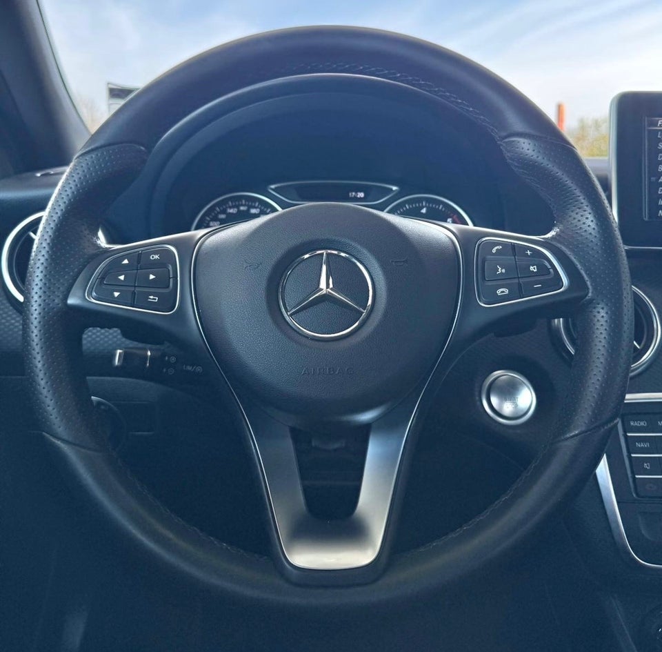 Mercedes A180 d 1,5 AMG Line aut. 5d