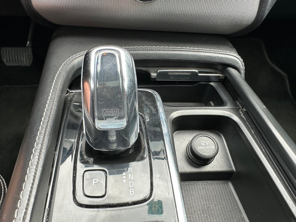 Volvo XC90 2,0 T8 407 Inscription aut. AWD 7prs 5d