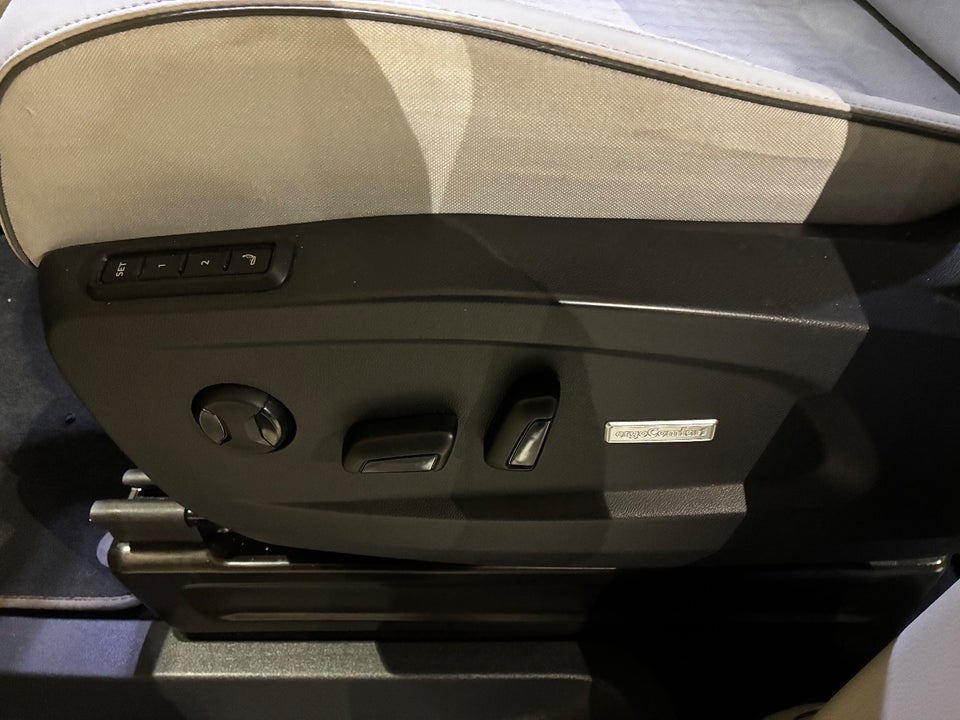 VW ID.Buzz 77 Pro SWB 5d