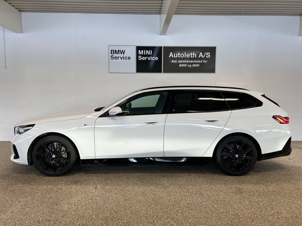 BMW i5 eDrive40 Touring Fully Charged 5d