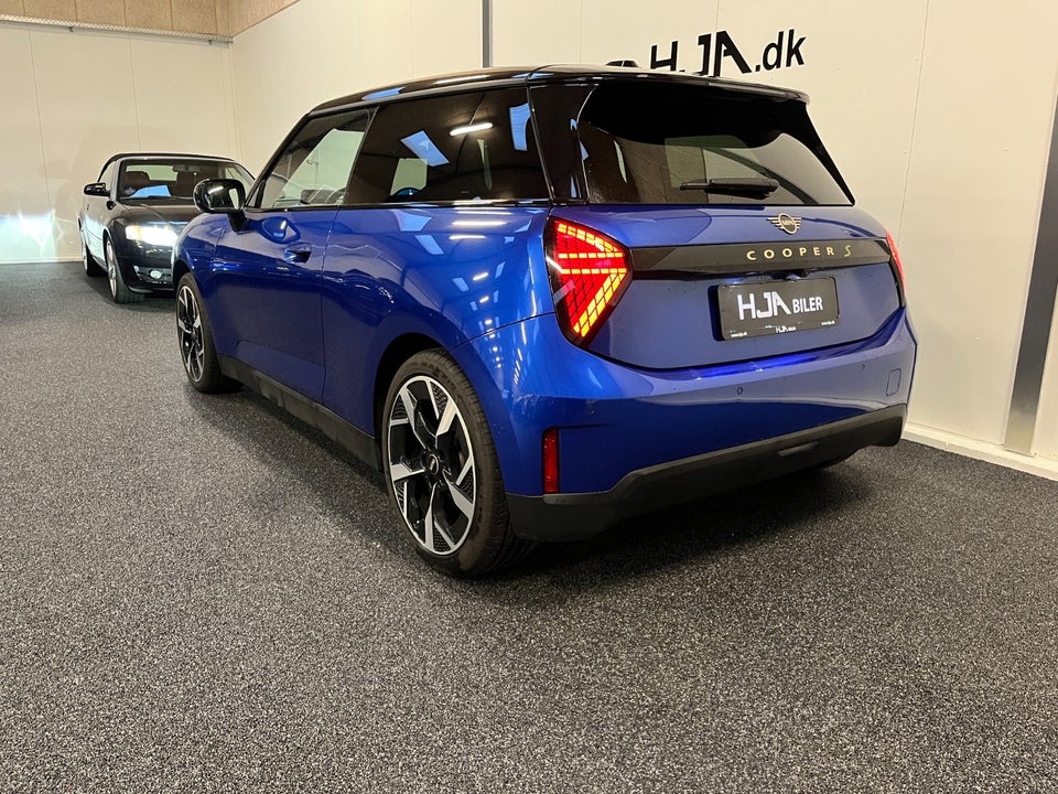 MINI Cooper SE Classic Trim M 3d