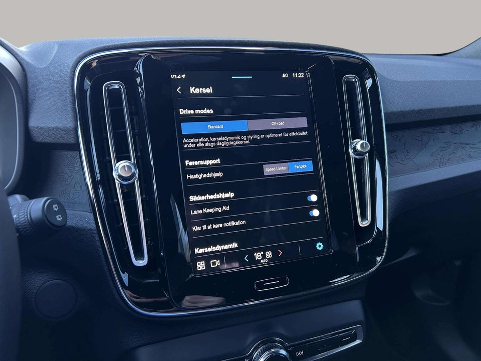 Volvo XC40 ReCharge Core 5d