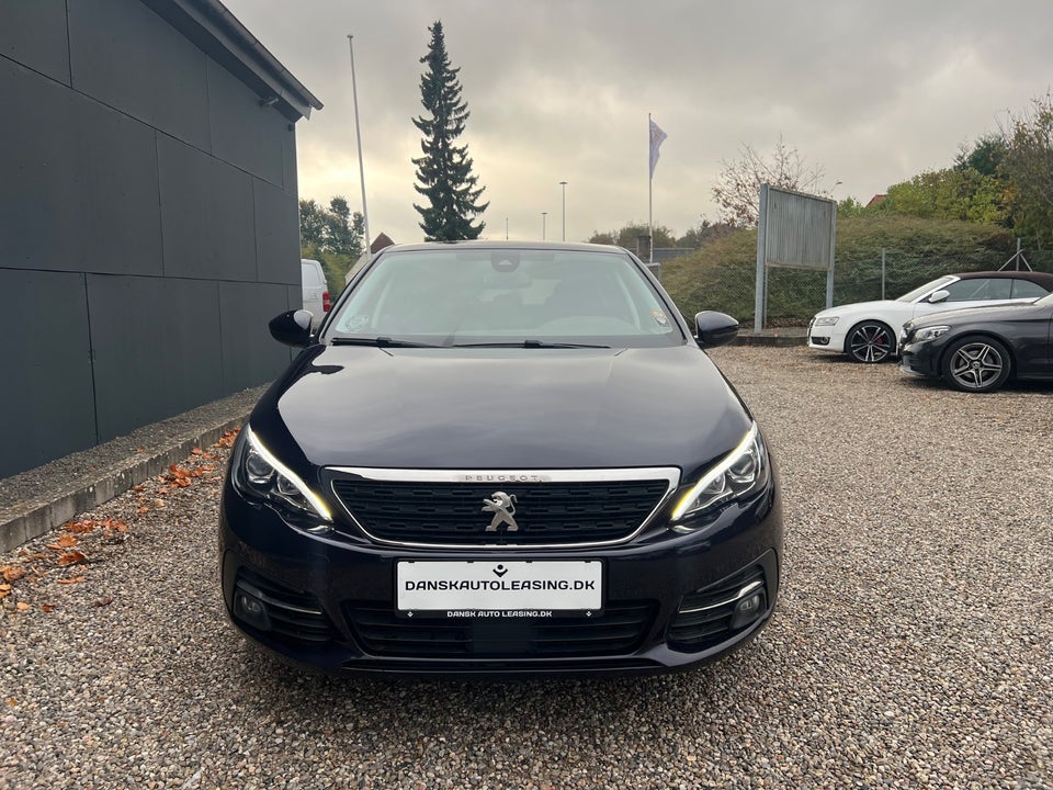 Peugeot 308 1,2 PureTech 130 Active 5d
