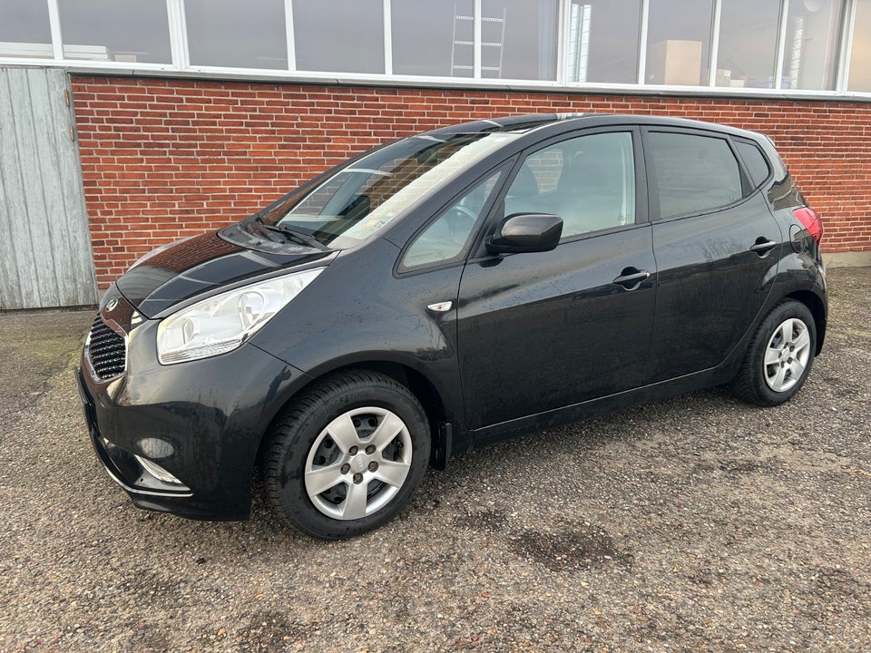 Kia Venga 1,4 CRDi 90 Premium 5d