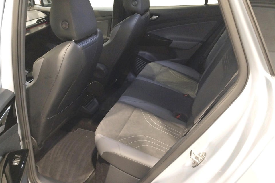 VW ID.4 77 Style+ 5d