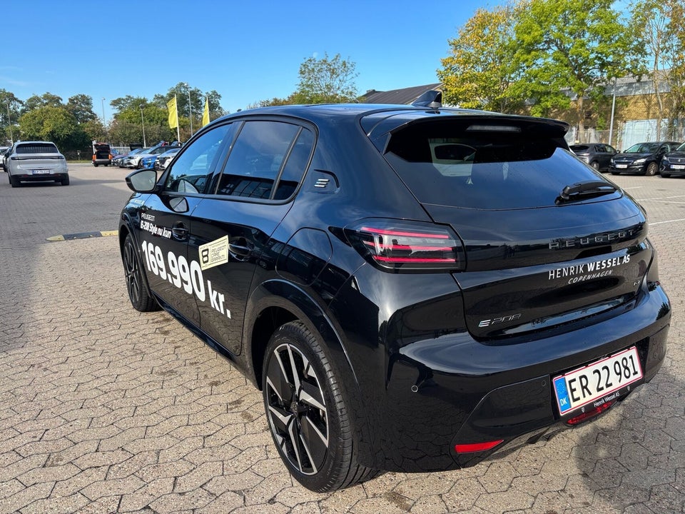 Peugeot e-208 54 GT Pack 5d