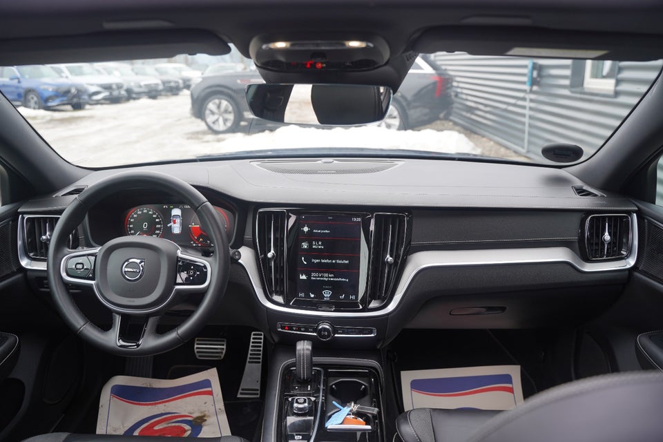 Volvo V60 2,0 T6 ReCharge R-Design aut. AWD 5d