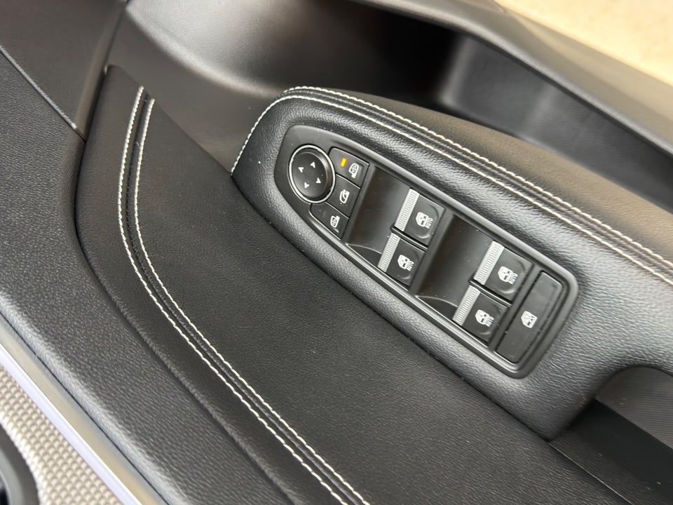 Renault Arkana 1,6 E-Tech Intens 5d