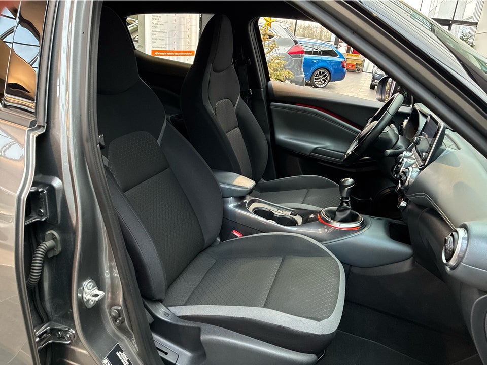 Nissan Juke 1,0 Dig-T 117 Tekna 5d