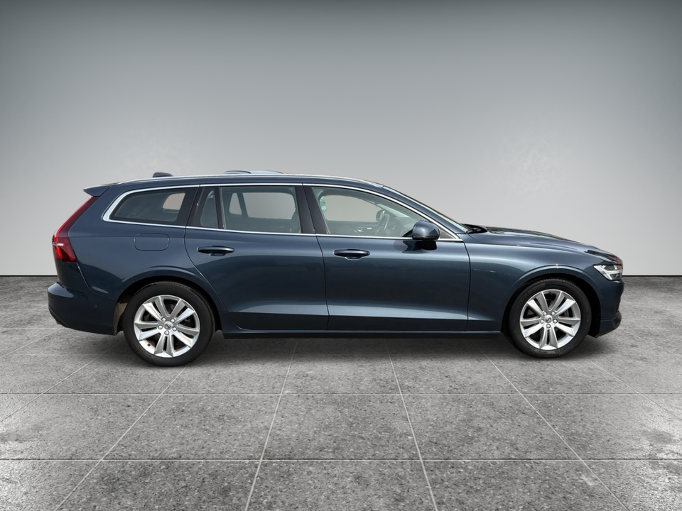 Volvo V60 2,0 B4 197 Momentum aut. 5d