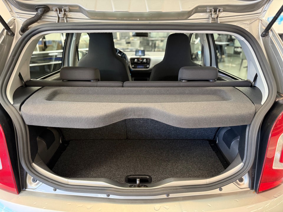 VW Up! 1,0 75 High Up! ASG 5d