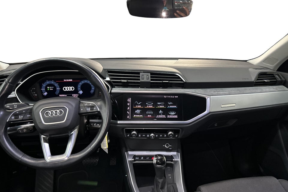 Audi Q3 45 TFSi e Attitude plus S-tr. 5d