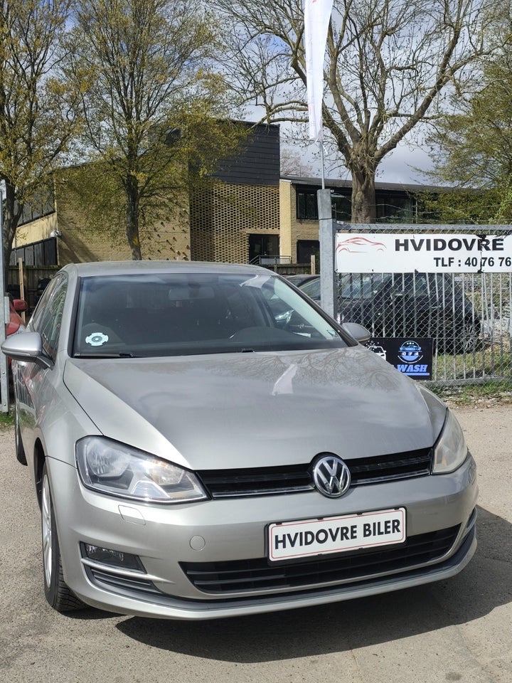 VW Golf VII 2,0 TDi 150 Comfortline BMT 5d
