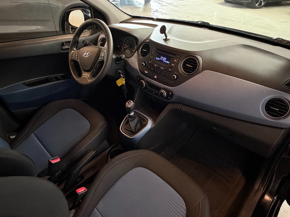 Hyundai i10 1,0 Passion 5d