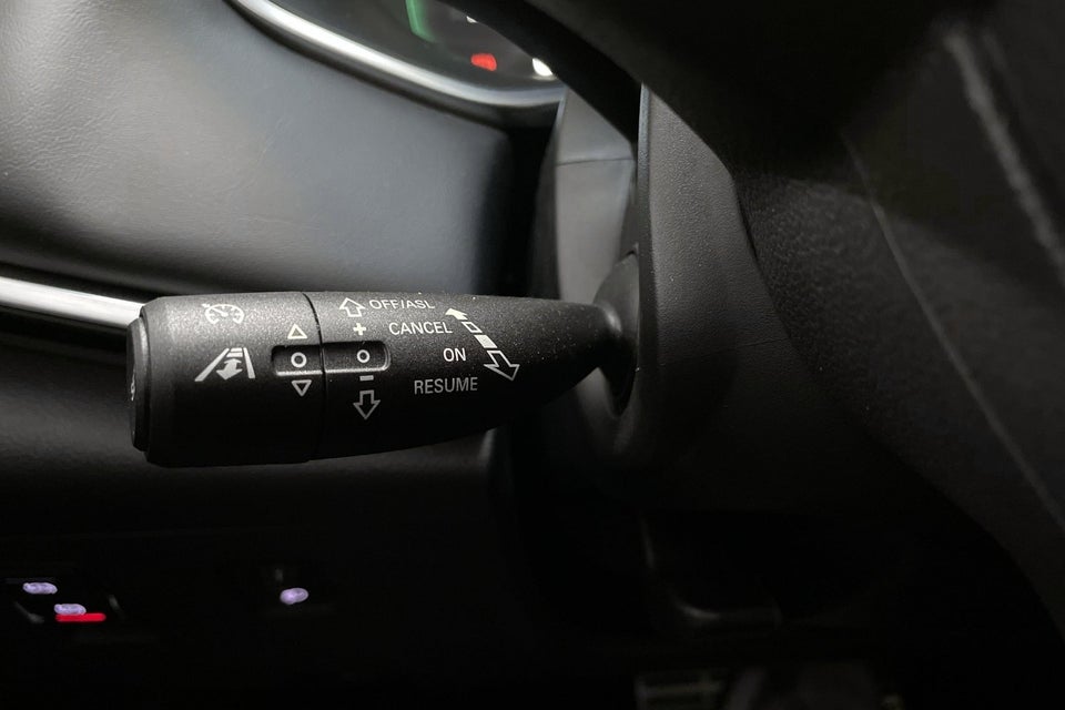 MG Marvel R Performance 5d