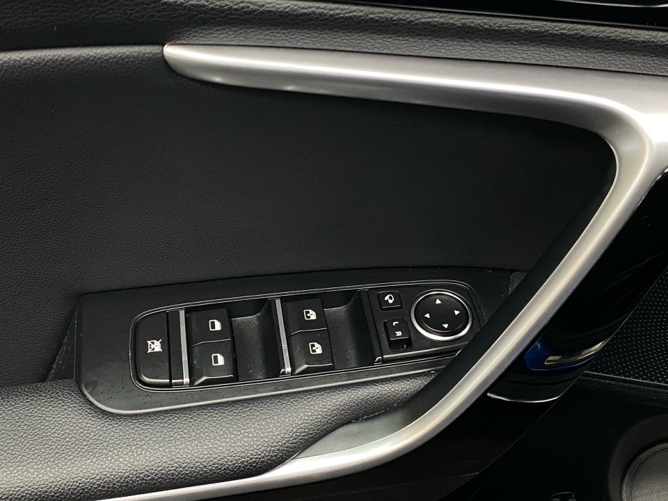 Kia XCeed 1,6 PHEV Prestige DCT 5d