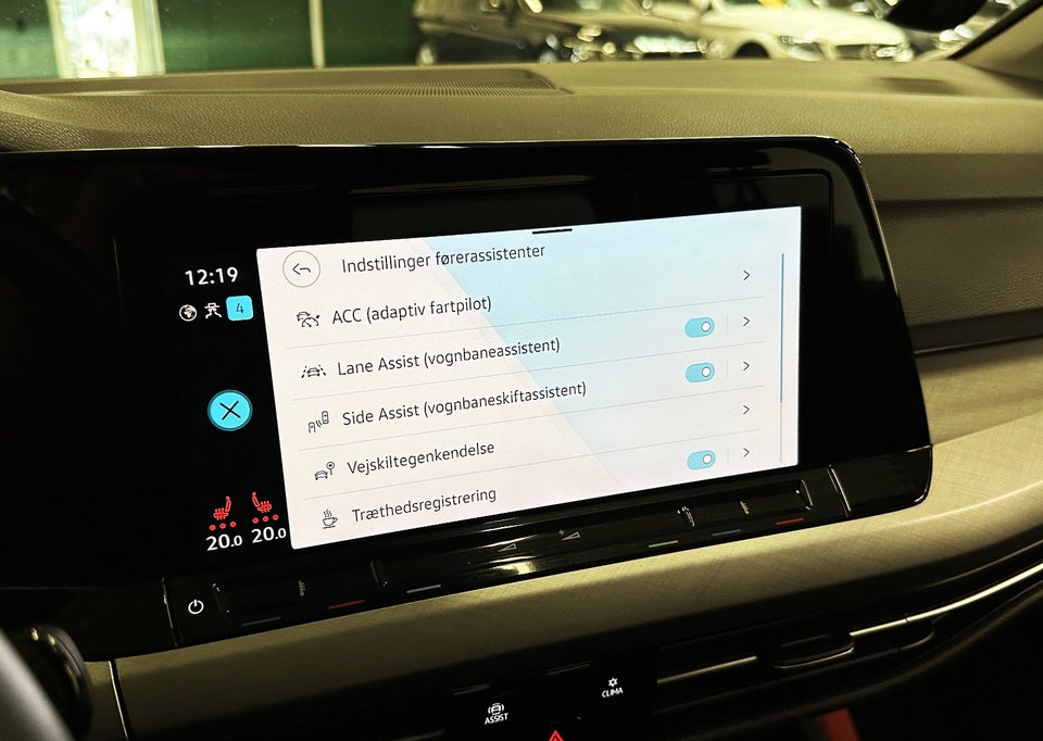 VW Golf VIII 1,5 TSi 130 Life 5d