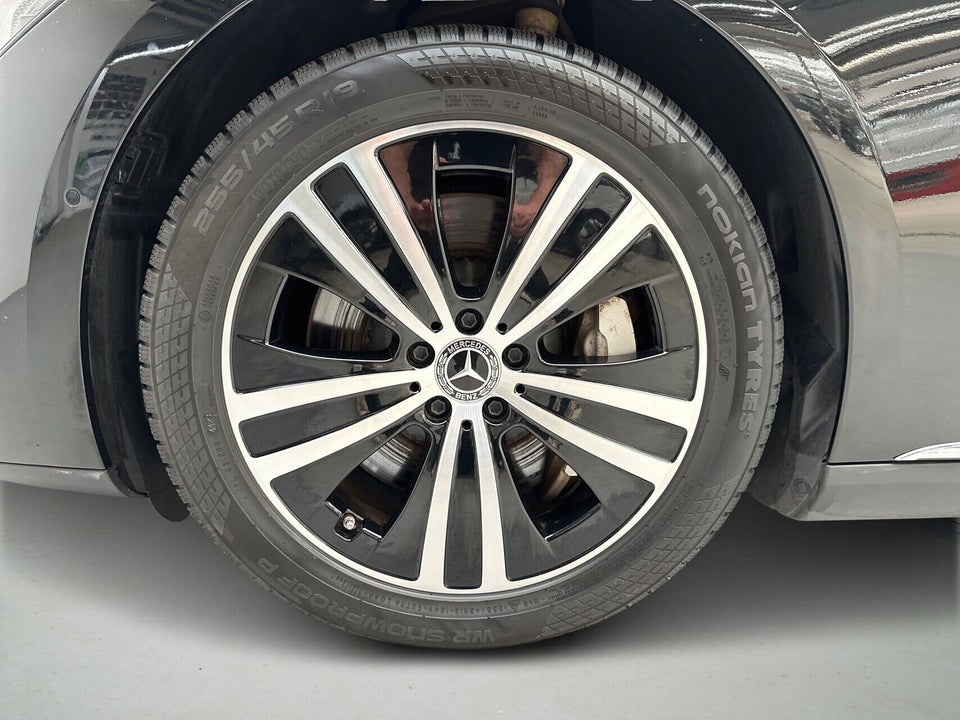 Mercedes EQE350 4d