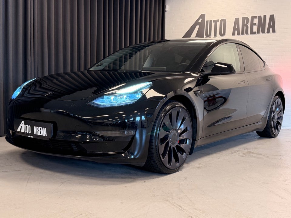 Tesla Model 3 Performance AWD 4d