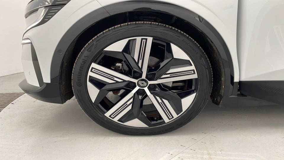 Renault Megane E-Tech 60 Iconic 5d