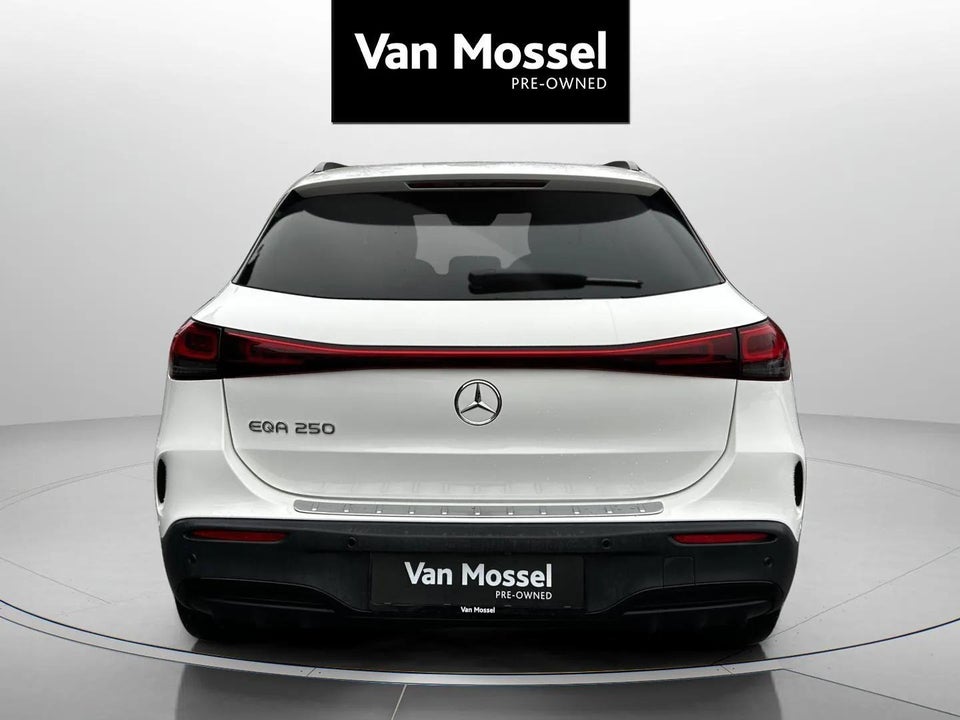 Mercedes EQA250 AMG Line 5d
