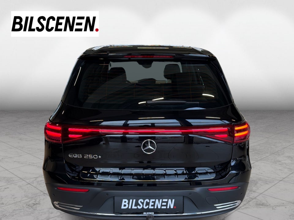 Mercedes EQB250+ Progressive 5d
