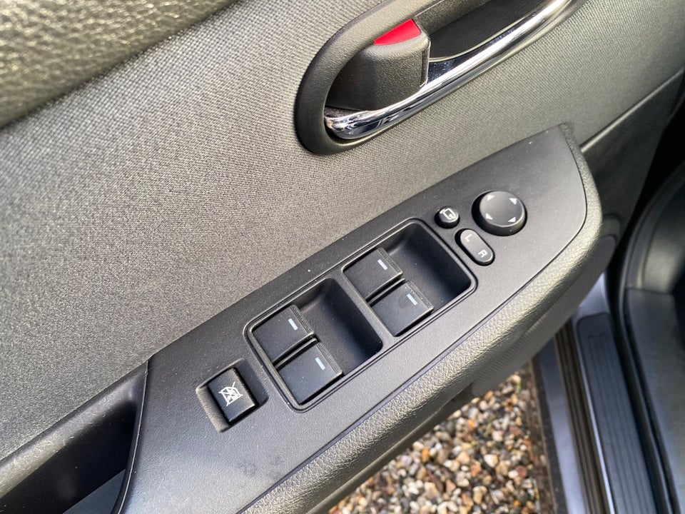 Mazda 6 2,0 Premium stc. 5d