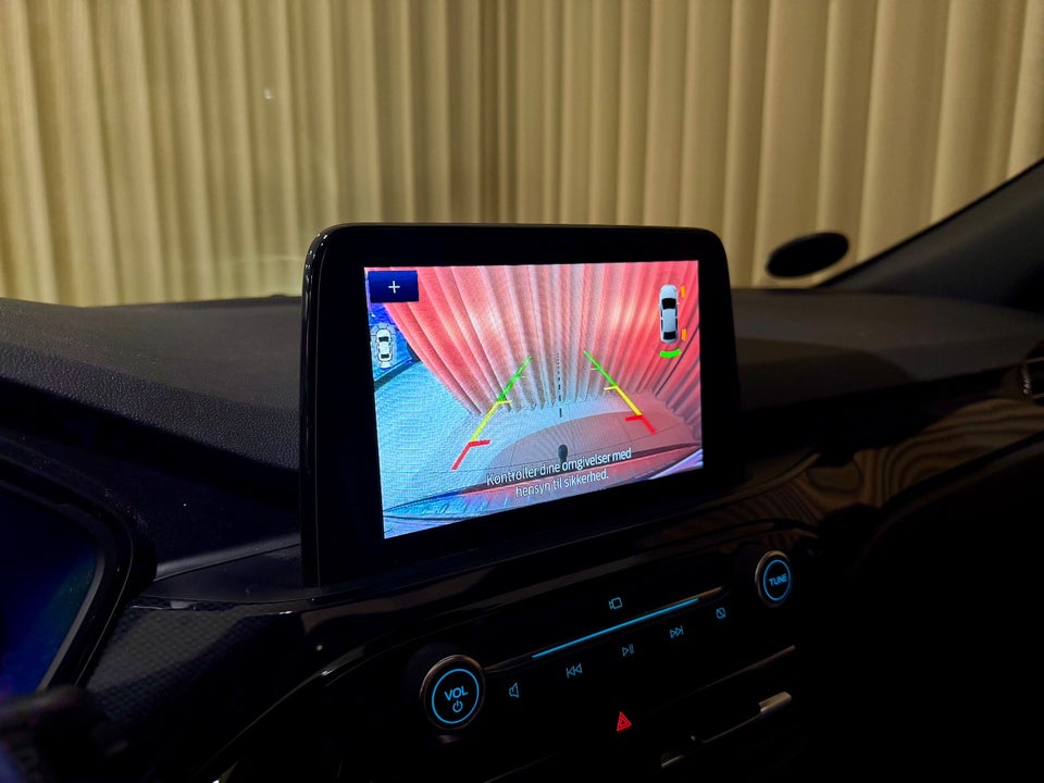 Ford Kuga 2,5 HEV ST-Line X CVT 5d