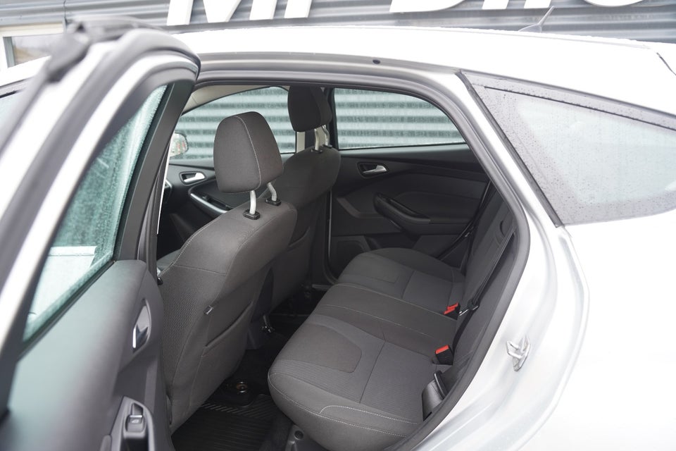 Ford Focus 1,6 SCTi 150 Titanium 5d