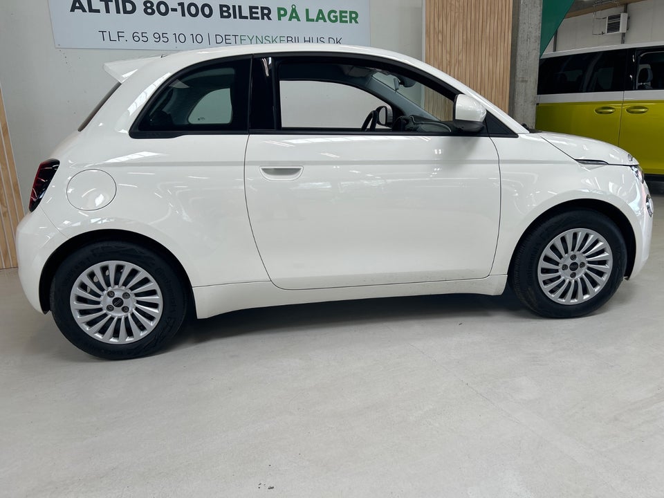 Fiat 500e 24 Action 3d