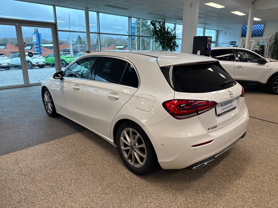 Mercedes A200 1,3 Style aut. 5d