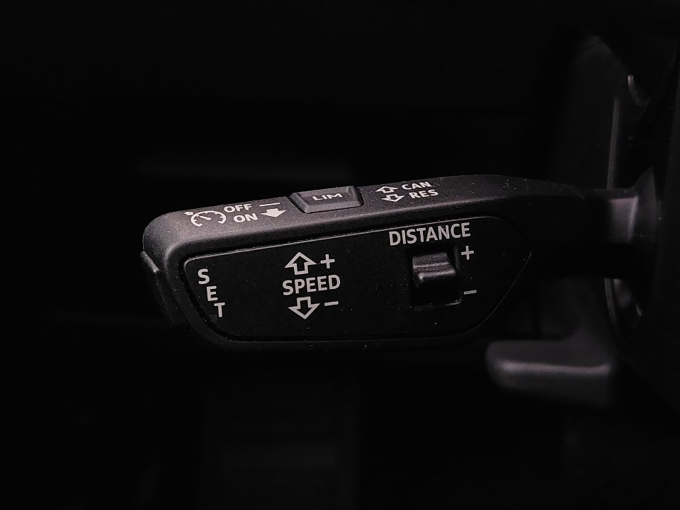 Audi e-tron 55 quattro 5d