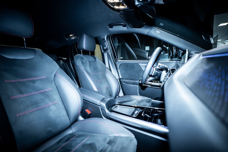 Mercedes EQA250+ AMG Premium 5d