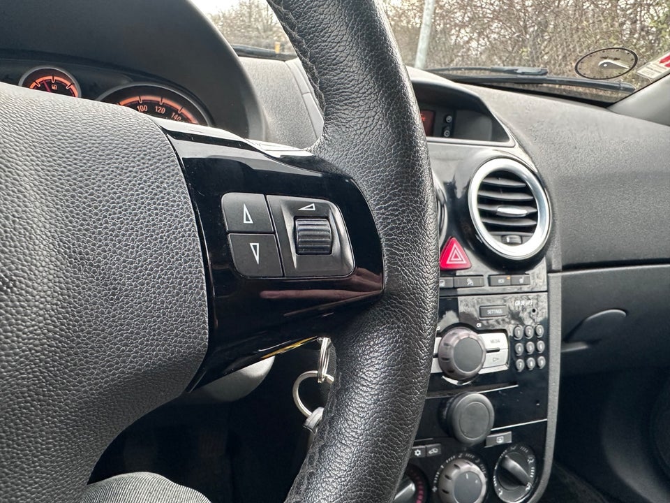 Opel Corsa 1,3 CDTi 95 Cosmo eco 5d