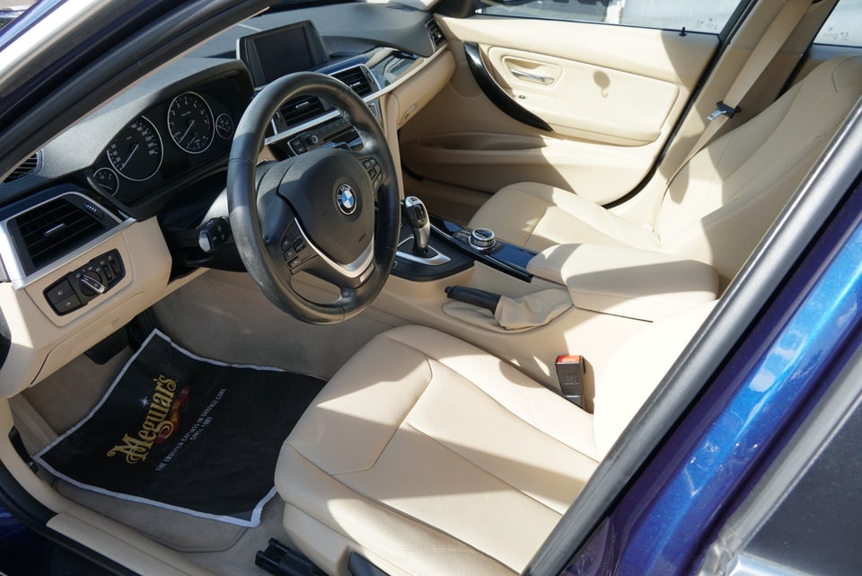 BMW 320i 2,0 aut. 4d