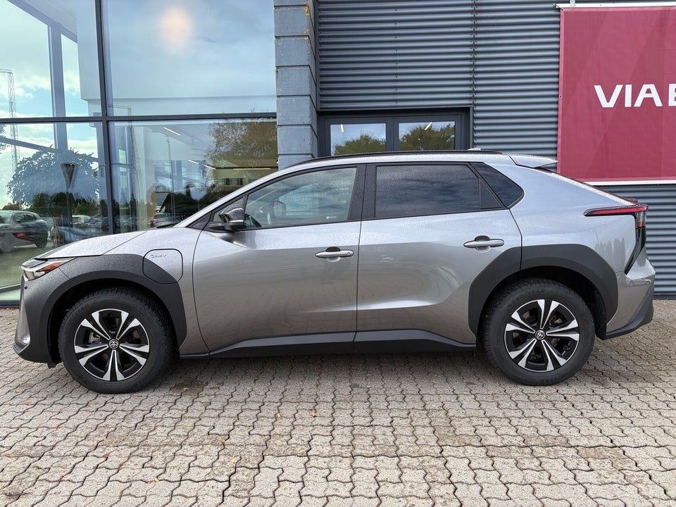 Toyota bZ4X Prestige 5d