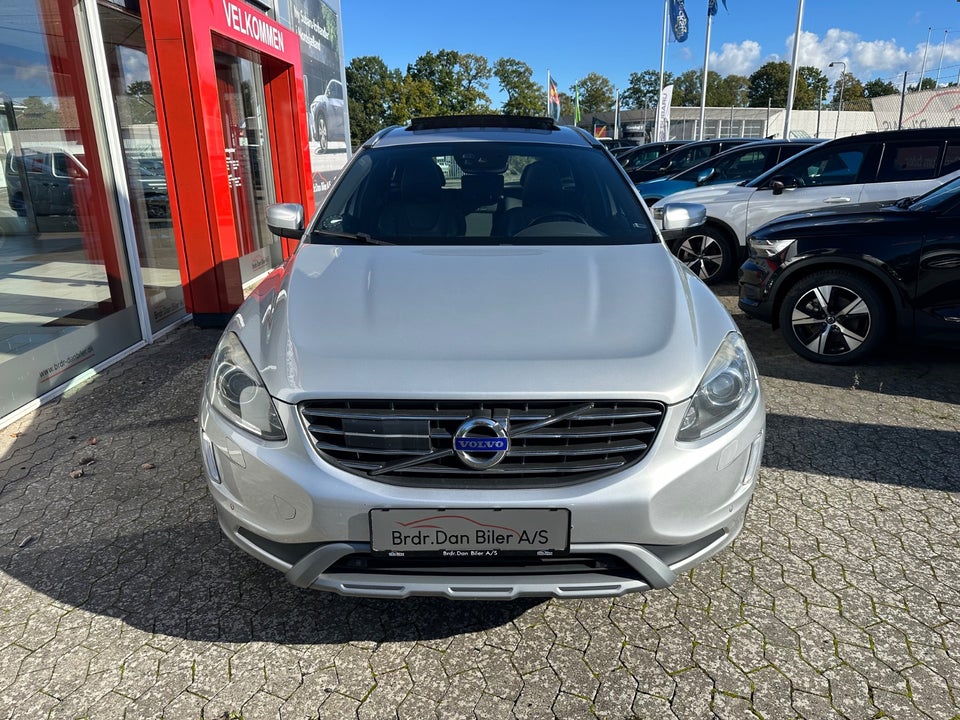 Volvo XC60 2,0 D4 181 Ocean Race aut. 5d