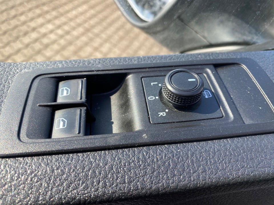 VW Transporter 2,0 TDi 150 Mandskabsvogn DSG