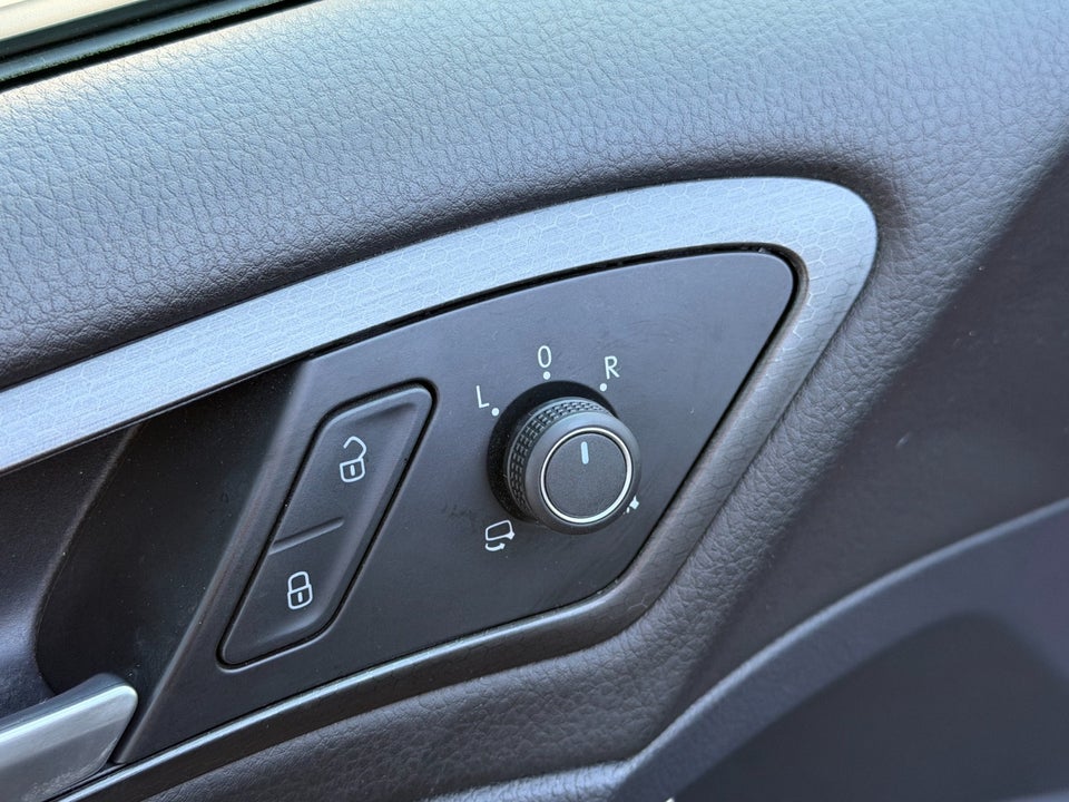 VW Golf VII 1,4 GTE DSG 5d