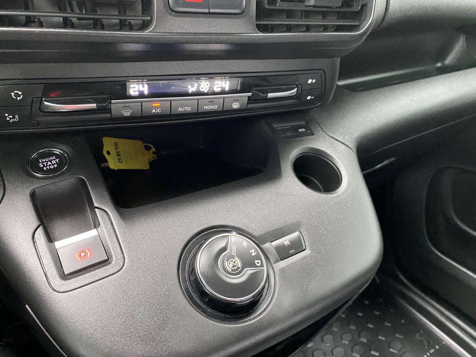 Peugeot Partner 1,5 BlueHDi 130 L2V2 Plus EAT8 Van